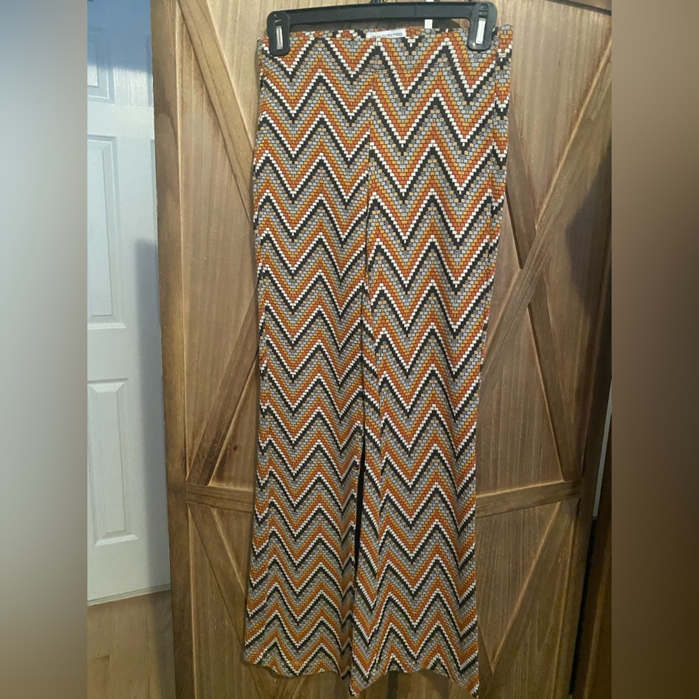 Urban Outfitters Flare Pull-On Pants elastic waist, 30” inseam 10” R 10” LO